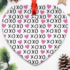 Xo Valentines Day Pattern Ornament (heart)