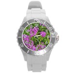 Stratford garden phlox Round Plastic Sport Watch (L) Front