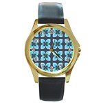 Retro Flower Blue Round Gold Metal Watch Front