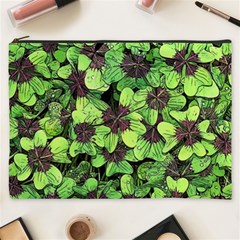 Lucky - Clover Design - Cosmetic Bag (xxxl) by WensdaiAmbrose