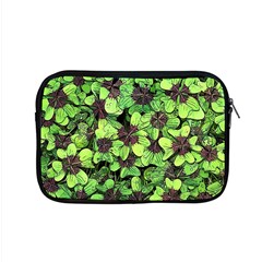 Lucky - Clover Design - Apple Macbook Pro 15  Zipper Case by WensdaiAmbrose