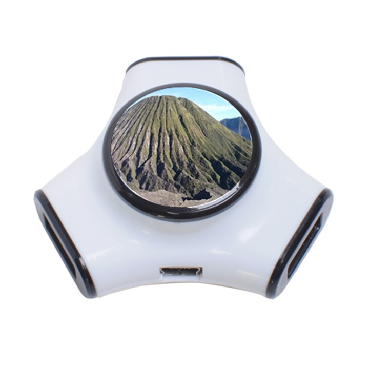 Mount Batok Bromo Indonesia 3-Port USB Hub