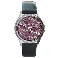 Beautiful Floral Pattern Background Round Metal Watch