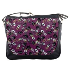 Beautiful Floral Pattern Background Messenger Bag