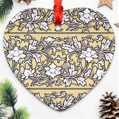 Floral Pattern Background Heart Ornament (two Sides)