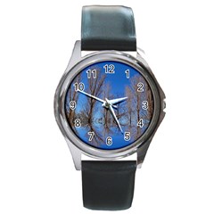 Background Mirror Reflection Round Metal Watch by Pakrebo