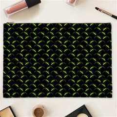 Geckos Pattern Cosmetic Bag (xxl) by bloomingvinedesign