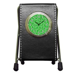 St Patricks Day Pattern Pen Holder Desk Clock by Valentinaart