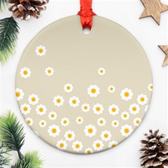 White Daisies Flower Pattern On Vintage Pastel Beige Background Retro Style Ornament (round) by genx