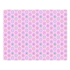 A Hexagonal Pattern Unidirectional Double Sided Flano Blanket (large)  by Pakrebo