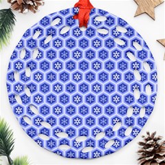 A Hexagonal Pattern Unidirectional Ornament (round Filigree) by Pakrebo