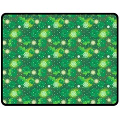 Leaf Clover Star Glitter Seamless Double Sided Fleece Blanket (medium)  by Pakrebo