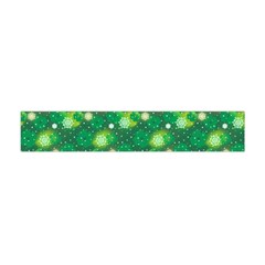 Leaf Clover Star Glitter Seamless Flano Scarf (mini) by Pakrebo