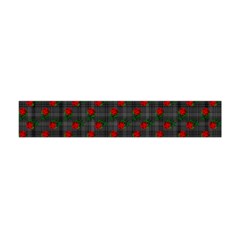 Roses Black Plaid Flano Scarf (Mini)