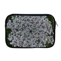 Queen Annes Lace Original Apple Macbook Pro 17  Zipper Case by okhismakingart