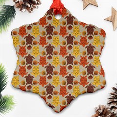 Sea Turtle Sea Life Pattern Ornament (Snowflake)