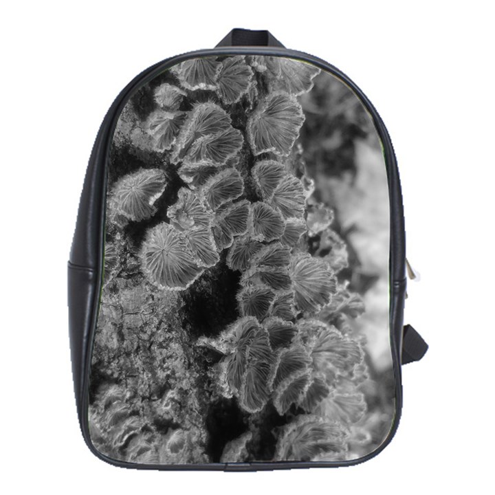 Tree Fungus Branch Vertical Black and White School Bag (XL)