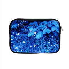 Blue Daisies Apple Macbook Pro 15  Zipper Case by okhismakingart