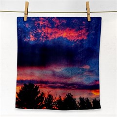 Afternoon Majesty Face Towel by okhismakingart