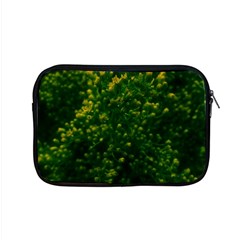 Green Goldenrod Apple Macbook Pro 15  Zipper Case by okhismakingart