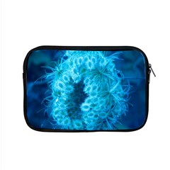 Blue Closing Queen Annes Lace Apple Macbook Pro 15  Zipper Case by okhismakingart