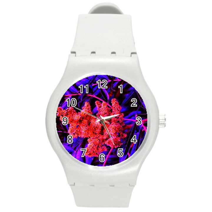 Red and Blue Sideways Sumac Round Plastic Sport Watch (M)