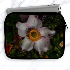 Light Purple Blossoms Apple Ipad 2/3/4 Zipper Cases by okhismakingart