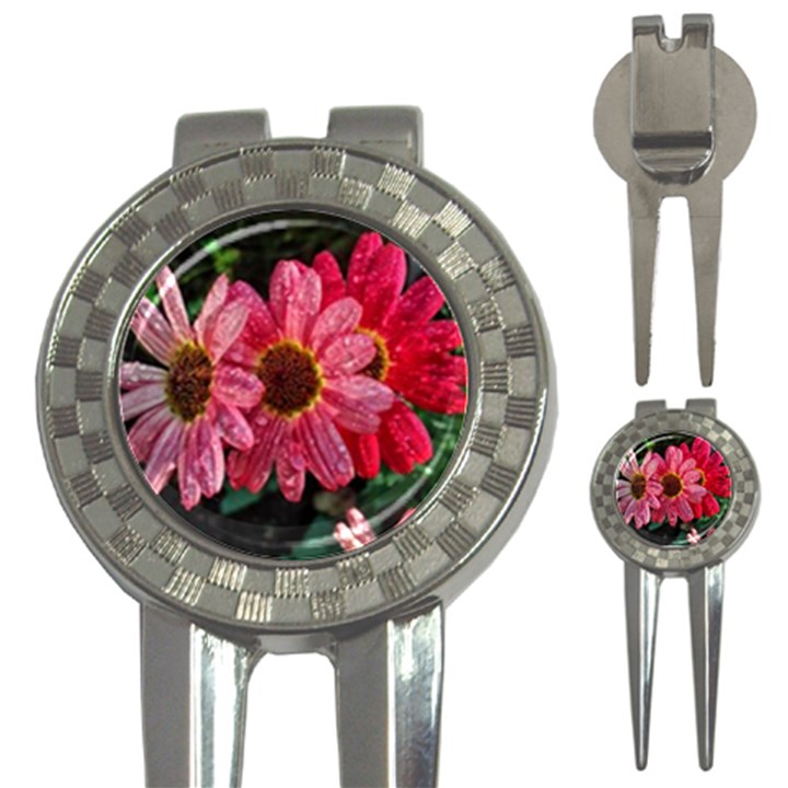 Three Dripping Flowers 3-in-1 Golf Divots