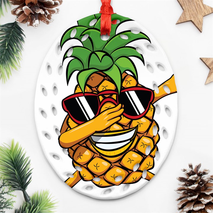 Dabbing Pineapple Sunglasses Shirt Aloha Hawaii Beach Gift Oval Filigree Ornament (Two Sides)