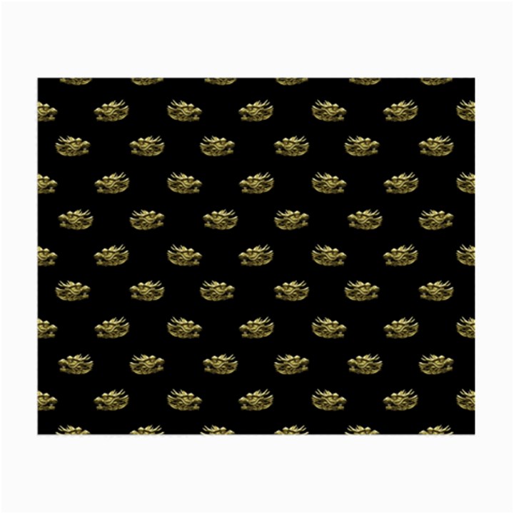 Dragon Head Motif Pattern Design Small Glasses Cloth