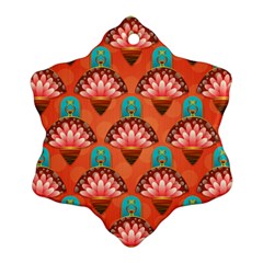 Background Floral Pattern Red Ornament (snowflake)