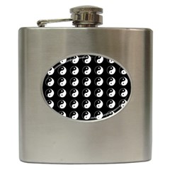 Yin Yang Pattern Hip Flask (6 oz)