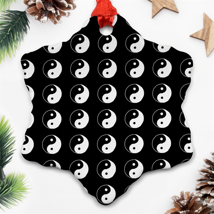 Yin Yang Pattern Ornament (Snowflake)