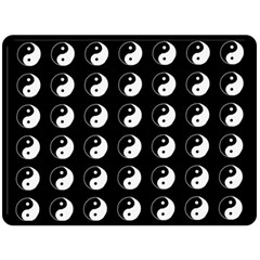 Yin Yang Pattern Double Sided Fleece Blanket (Large) 