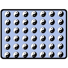 Yin Yang Pattern Fleece Blanket (large) 