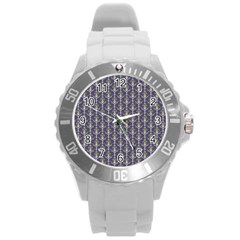 Seamless Pattern Background Fleu Round Plastic Sport Watch (l)