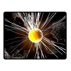 Abstract Exploding Design Fleece Blanket (small)