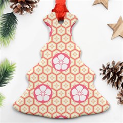 Floral Design Seamless Wallpaper Ornament (christmas Tree) 