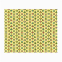 Hexagonal Pattern Unidirectional Yellow Small Glasses Cloth by HermanTelo