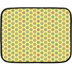 Hexagonal Pattern Unidirectional Yellow Double Sided Fleece Blanket (mini) 