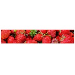 Strawberries Large Flano Scarf 