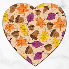 Acorn Leaves Pattern Jigsaw Puzzle (heart)