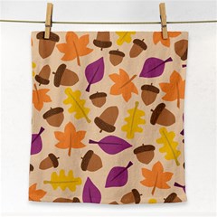 Acorn Leaves Pattern Face Towel