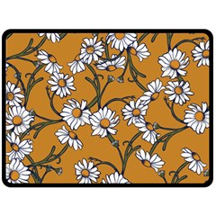 Daisy Fleece Blanket (large)  by BubbSnugg