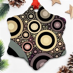 Art Retro Vintage Ornament (snowflake)