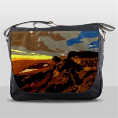 Scotland Monti Mountains Mountain Messenger Bag by Sapixe