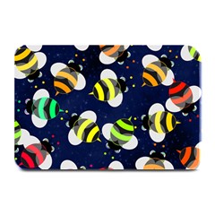 Textured Bee Plate Mats