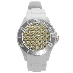 Distressed Cracked Doll Head Pattern Round Plastic Sport Watch (l) by snowwhitegirl