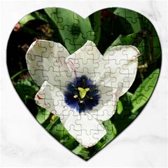 Blue Centered Tulip Jigsaw Puzzle (Heart)