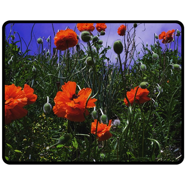 Poppy Field Fleece Blanket (Medium) 